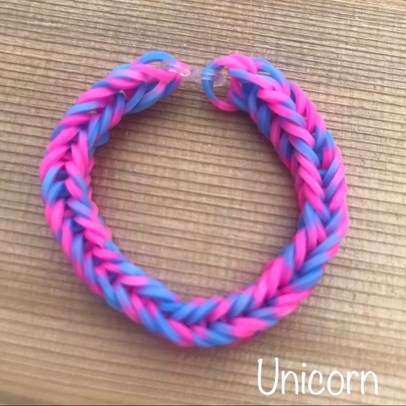 Choice of 3 Rainbow Loom Bracelet - Picture 4 of 6